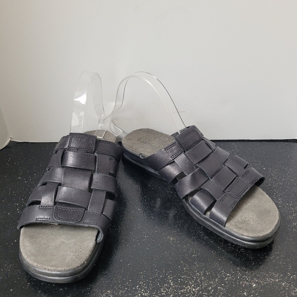 Timberland Black Woven Leather Sandals - Picture 1 of 5